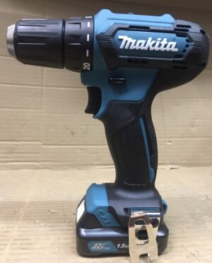 Bộ máy khoan vặn vít dùng pin Makita CLX224S (12V)