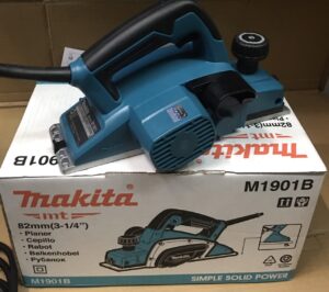 Máy bào gỗ Makita M1901B,580W